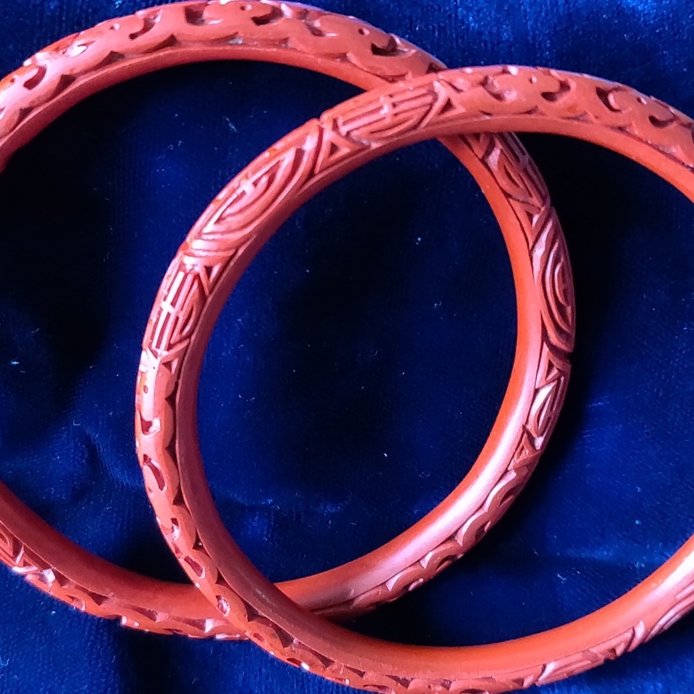 Carved Red Resin Bangle Bracelets for Women